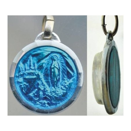 Médaille émail bleu avec de l'eau de Lourdes.